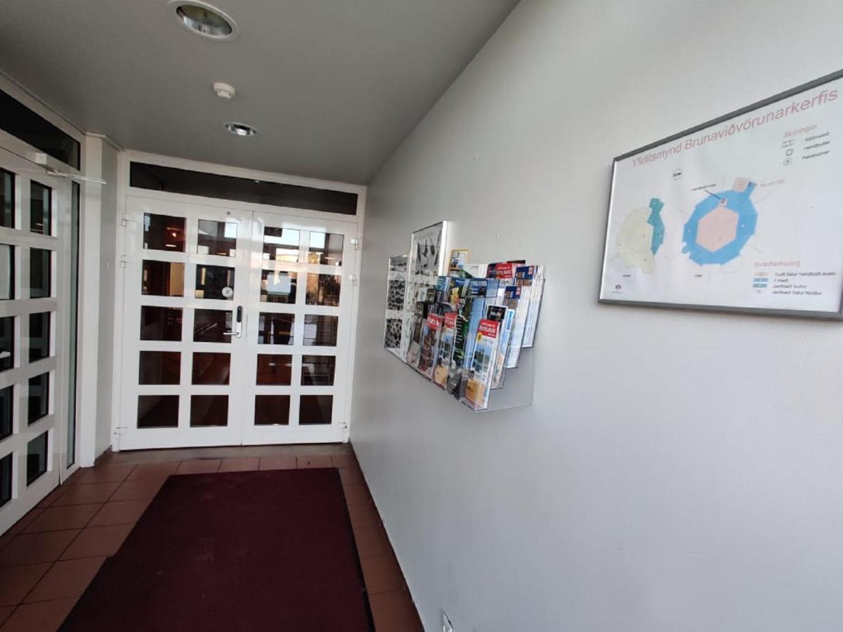 Sm Hostel Reykjavík Exteriör bild